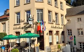 Cafe Hotel De Ville De Bruxelles